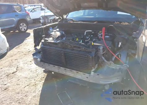 2024 Ford Bronco Sport Big Bend z USA, uszkodzony, nr VIN 3FMCR9B69RRE86051